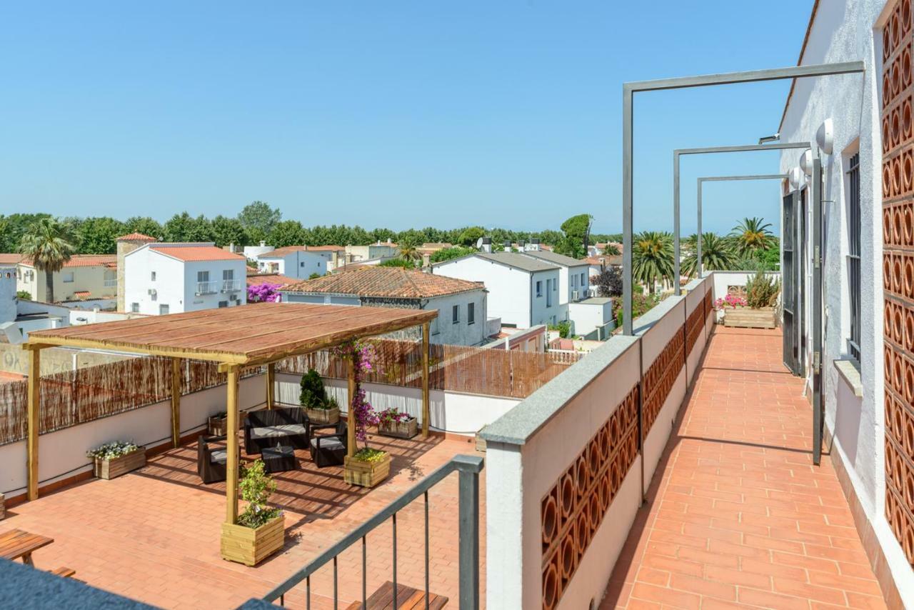 Empuriabrava Apartaments No 5 Экстерьер фото